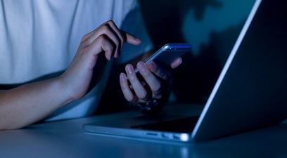 Digital civility index  safer internet day  microsoft  cyber bullismo  fake news  sexting