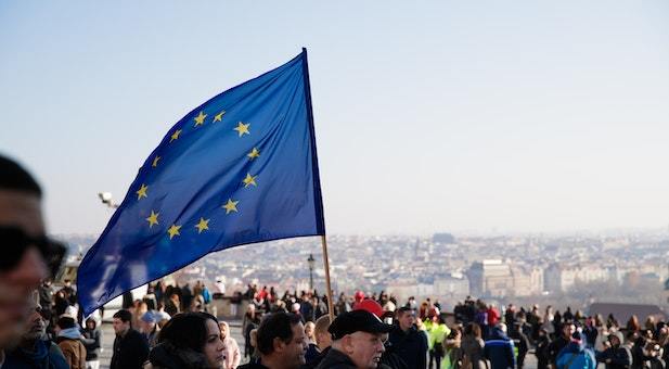 l-unione-europea-si-salva-dalla-recessione